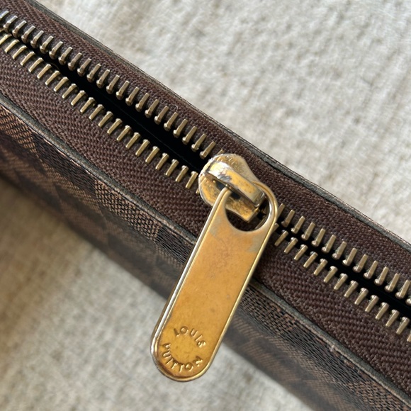 SOLD - Louis Vuitton Wallet - Picture 13 of 13